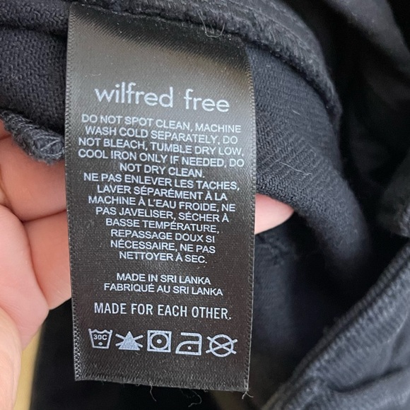 Aritzia Wilfred Free Black Modern Cargo Pant Button Fly Size 6 - Picture 6 of 7